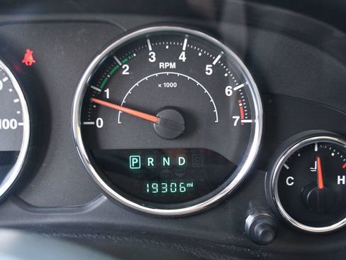 Used 2018 Jeep Wrangler Sport AWD/4WD image 59