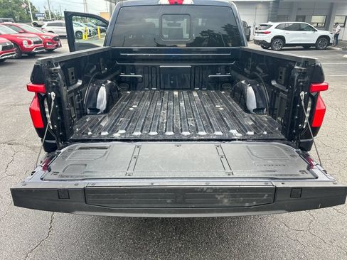 Used 2025 Ford F150 Lightning Lariat AWD/4WD image 28