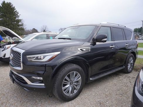 Used 2023 INFINITI QX80 Luxe w/ Cargo Package image 1