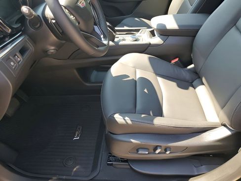 New 2025 Cadillac XT6 Premium Luxury w/ LPO, Floor Liner Package image 34