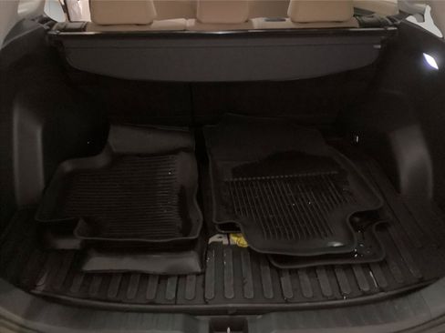 Used 2025 Toyota RAV4 LE AWD/4WD image 12