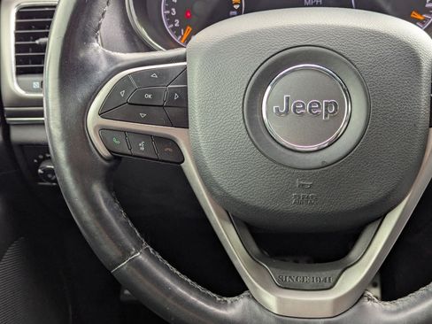 Used 2020 Jeep Grand Cherokee Limited image 21