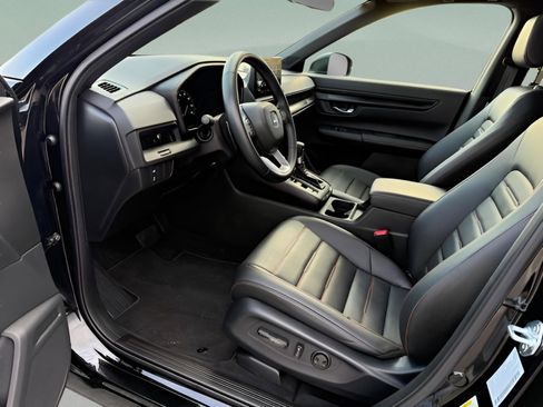 Certified 2025 Honda CR-V Sport-L image 13