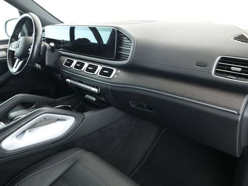 Used 2022 Mercedes-Benz GLS 450 4MATIC image 25