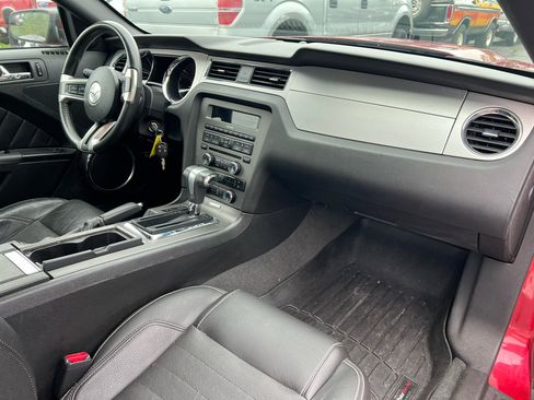 Used 2012 Ford Mustang GT Premium w/ HID Headlamps & Security Pkg image 10