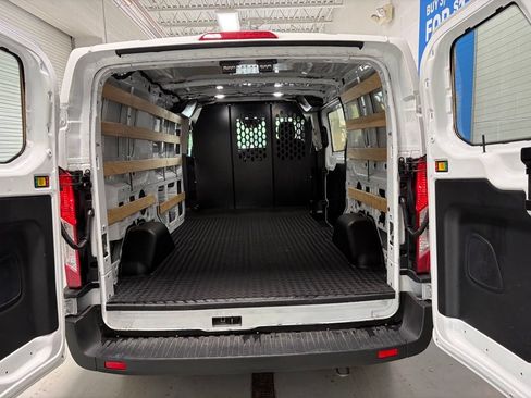 Used 2025 Ford Transit 250 Low Roof w/ Exterior Upgrade Package RWD image 5