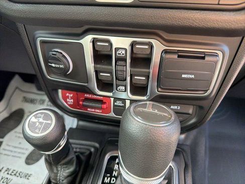 New 2026 Jeep Gladiator Willys image 31