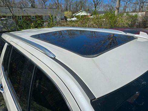 Used 2024 GMC Yukon Denali Ultimate image 4