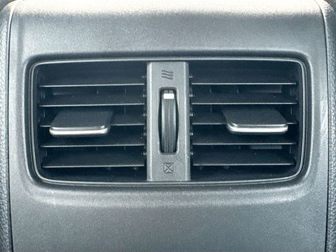 Used 2020 Honda Accord EX image 32