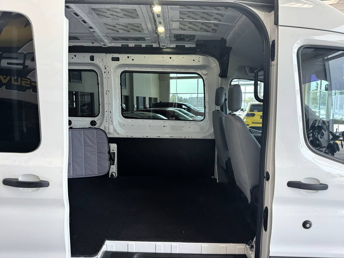 Used 2017 Ford Transit 150 148 Medium Roof RWD image 34