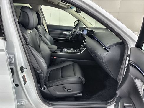 New 2026 Genesis GV70 2.5T AWD/4WD image 25