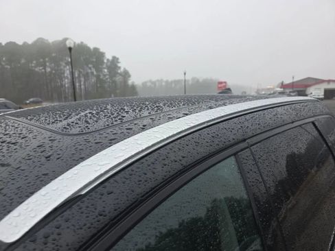 Used 2017 Volvo XC60 T5 Inscription image 13