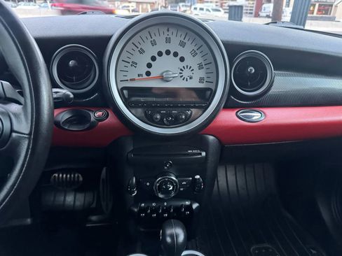 Used 2011 MINI Cooper S image 29