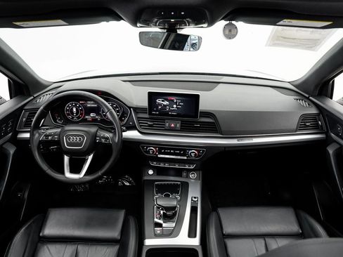 Used 2020 Audi Q5 2.0T Titanium Premium Plus w/ Premium Plus Package image 20