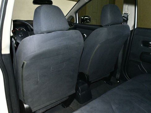 Used 2009 Nissan Versa 1.8 S w/ PWR Pkg image 15