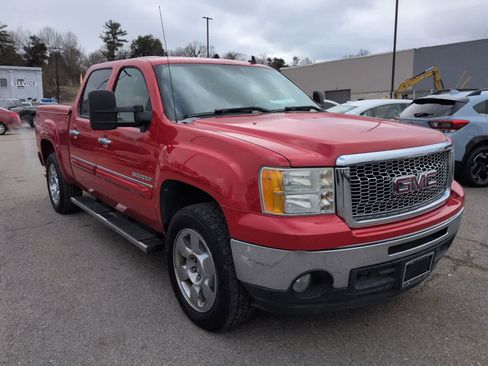 Used 2011 GMC Sierra 1500 SLE w/ Regional Value Package image 2