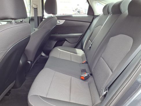 Certified 2023 Kia Forte LXS FWD image 10