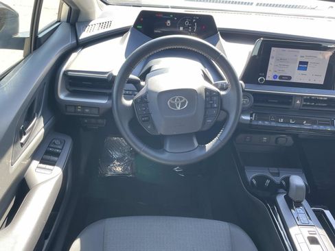 Used 2024 Toyota Prius LE image 10