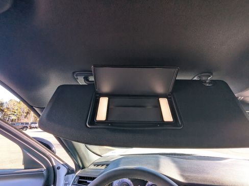 Used 2025 Jeep Grand Cherokee Altitude image 26