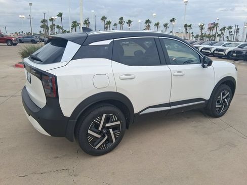 New 2026 Nissan Kicks SV FWD image 6