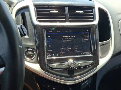 Used 2020 Chevrolet Sonic LT w/ Convenience Package FWD image 3