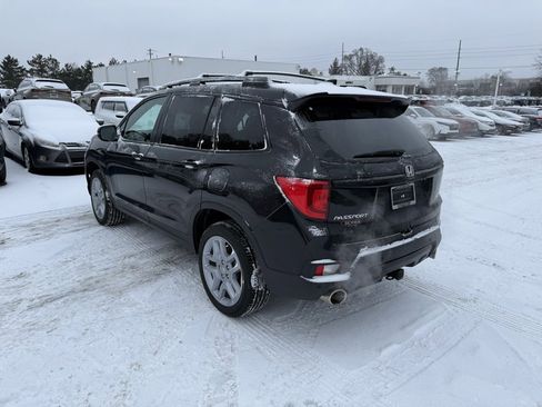 Used 2024 Honda Passport EX-L image 2