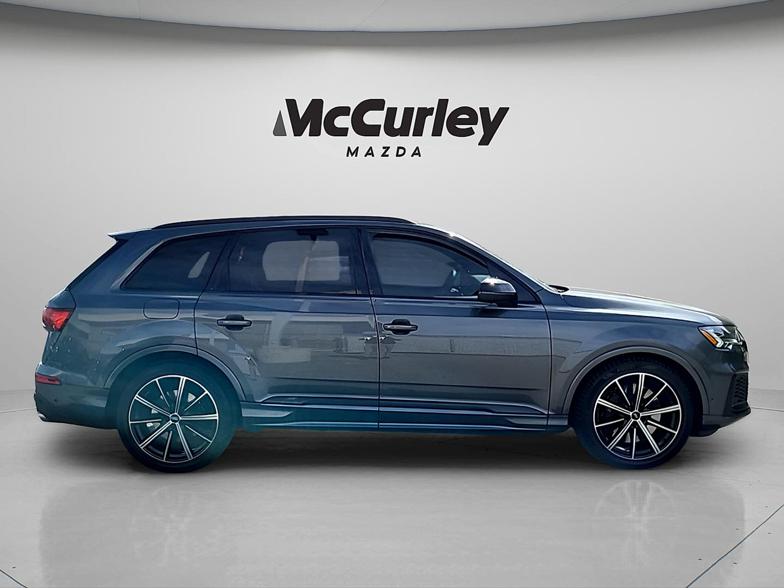 Used 2020 Audi SQ7 Prestige w/ Prestige Package AWD/4WD image 8