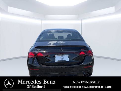 New 2026 Mercedes-Benz E 53 AMG e 4MATIC Sedan image 5