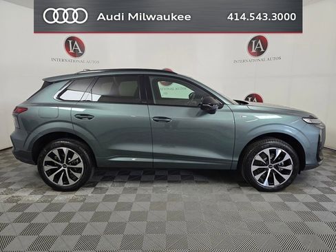 New 2026 Audi Q3 quattro 2.0T AWD/4WD image 3