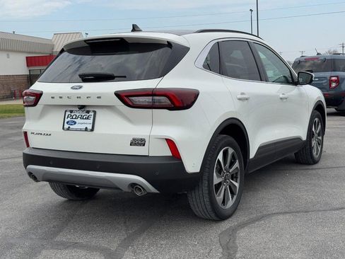Used 2024 Ford Escape Platinum w/ Premium Technology Package AWD/4WD image 3