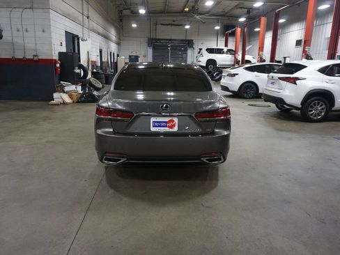 Used 2018 Lexus LS 500 AWD w/ Luxury Package image 23