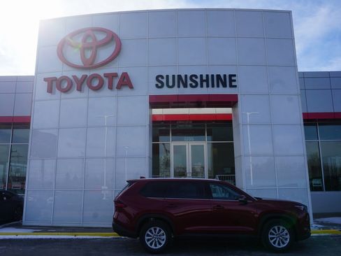 New 2026 Toyota Grand Highlander XLE image 1