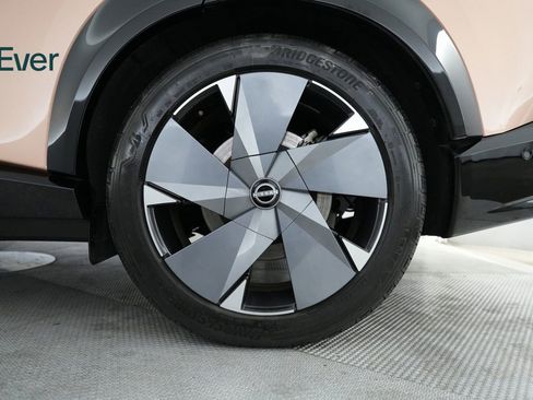Used 2023 Nissan Ariya image 19