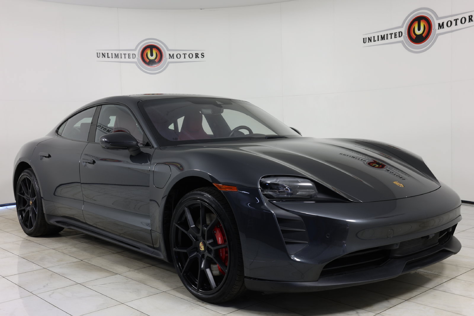 Used 2024 Porsche Taycan GTS w/ Premium Package (P6U) AWD/4WD image 34