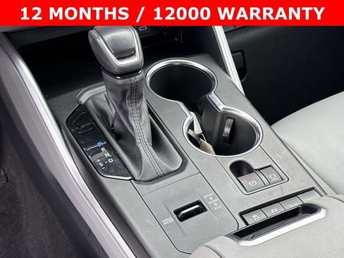 Used 2022 Toyota Highlander XLE image 23