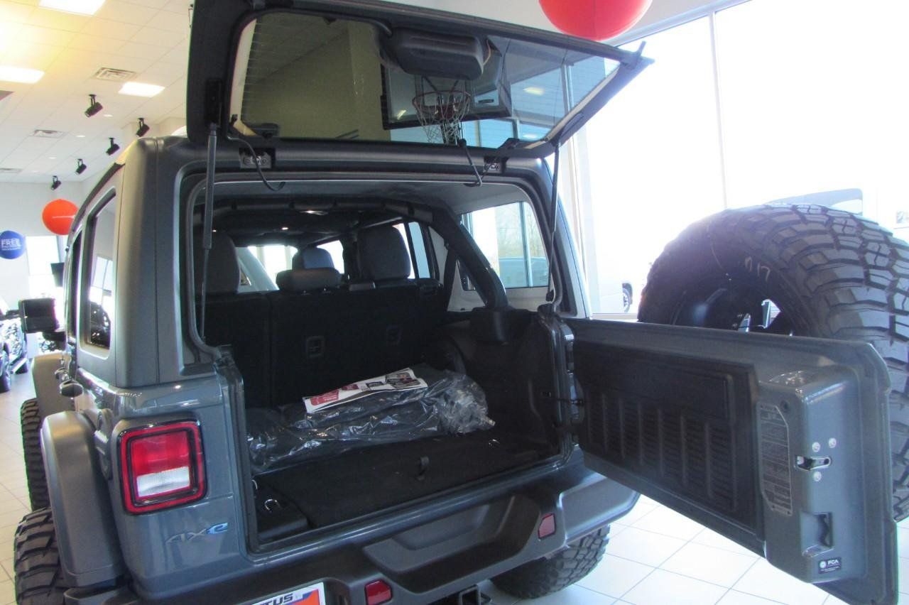 New 2024 Jeep Wrangler Unlimited AWD/4WD image 29