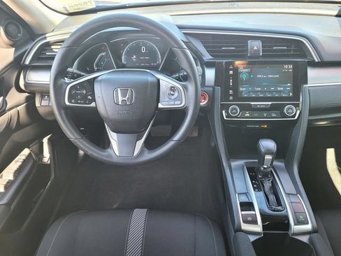 Certified 2018 Honda Civic EX image 13