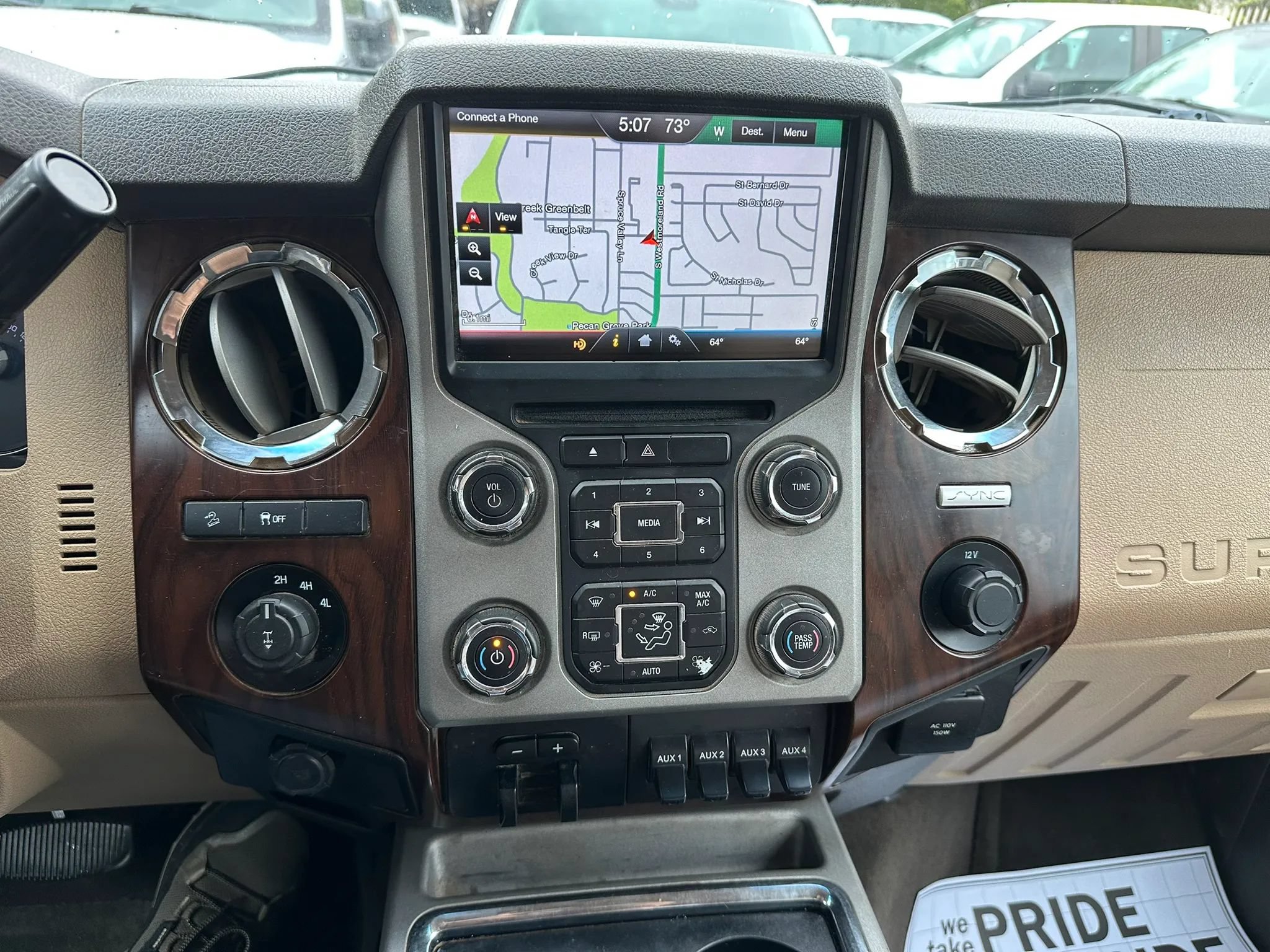 Used 2015 Ford F250 Lariat w/ Lariat Ultimate Package AWD/4WD image 10