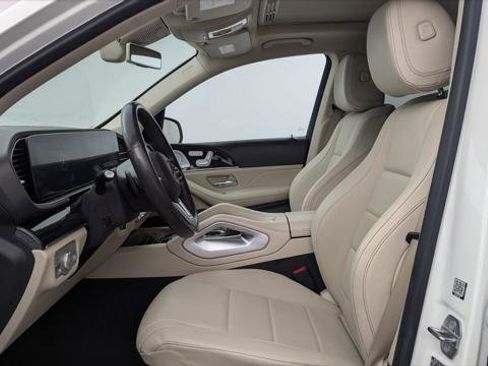 Used 2020 Mercedes-Benz GLE 350 w/ Premium Package image 14