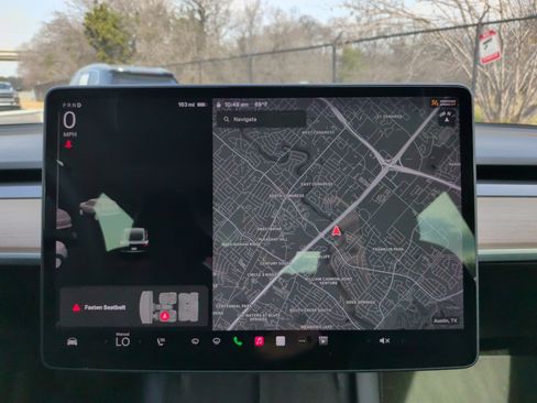 Used 2021 Tesla Model 3 Standard Range Plus image 15