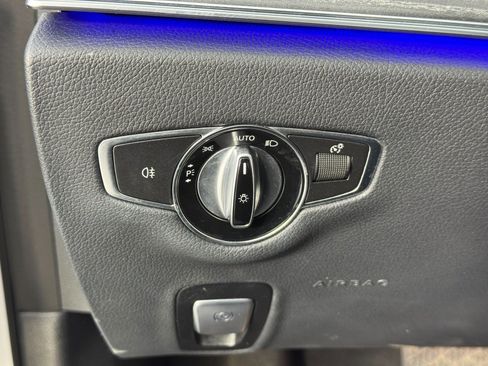 Used 2021 Mercedes-Benz E 350 Sedan w/ Premium Package image 18