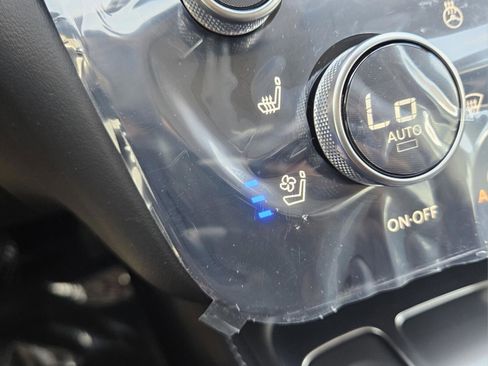 Used 2025 INFINITI QX60 Luxe image 26