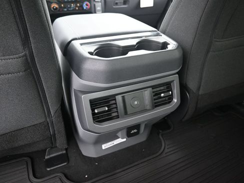 New 2026 Ford F250 XLT w/ XLT Premium Package AWD/4WD image 21