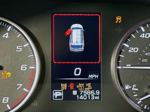 Certified 2025 Subaru Ascent Premium AWD/4WD image 12