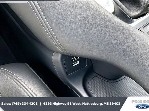 Used 2024 Honda HR-V EX-L image 23