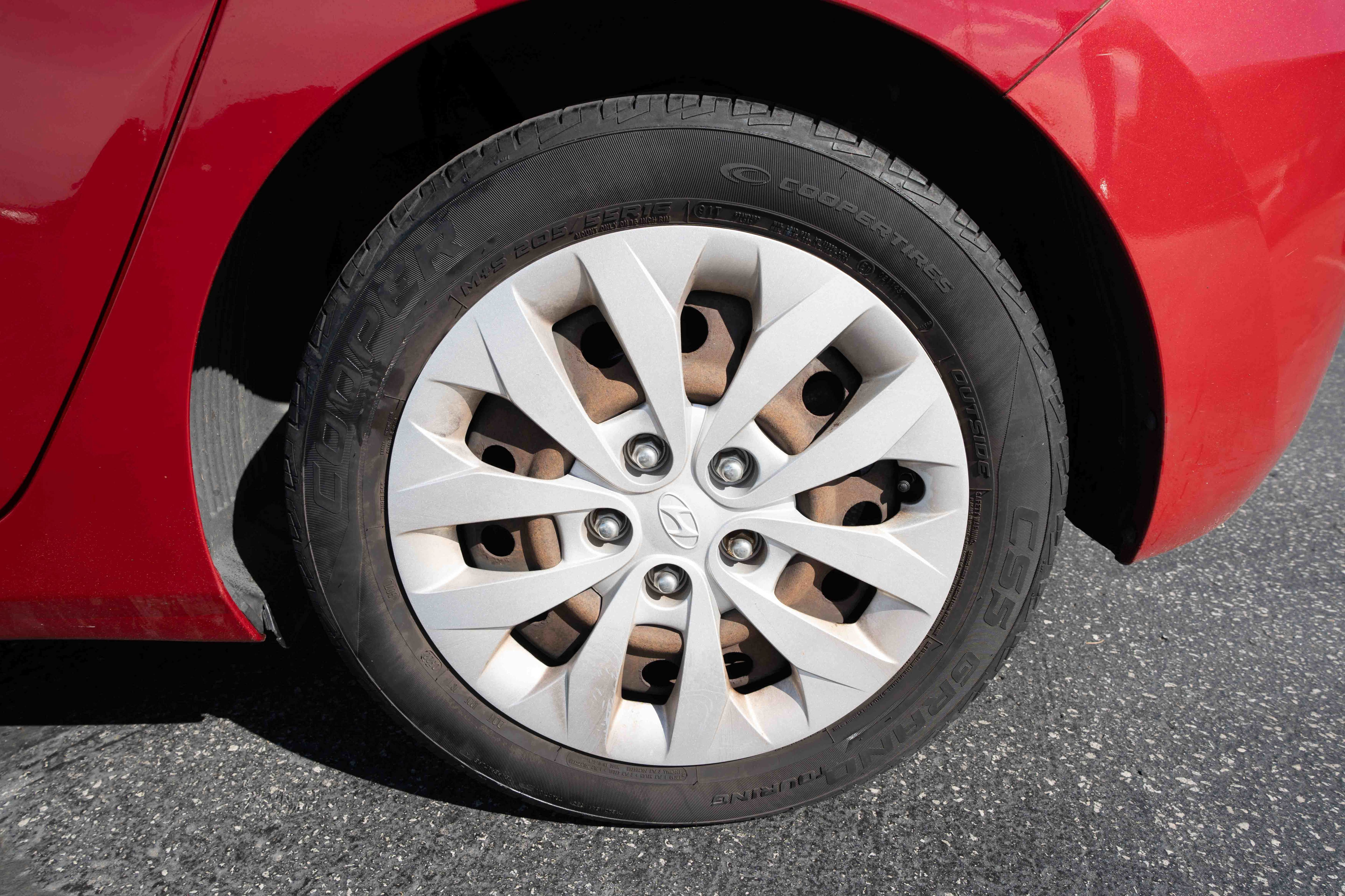 Used 2016 Hyundai Elantra GT FWD image 29