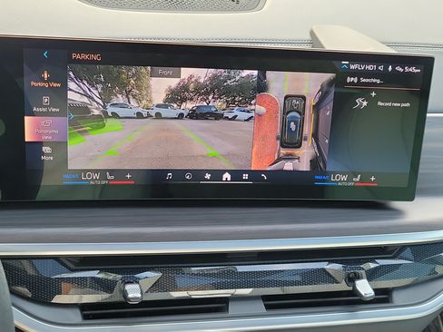 Used 2024 BMW X5 sDrive40i w/ Parking Assistance Package RWD image 24