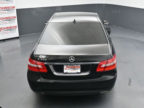 Used 2011 Mercedes-Benz E 350 Sedan image 30