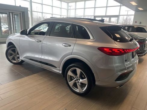 New 2025 Audi Q5 Premium Plus image 2