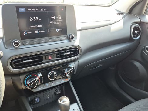 Used 2023 Hyundai Kona SEL AWD/4WD image 22